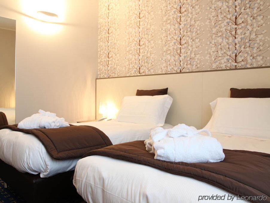 Hotel Tiziano - Gruppo Mini Hotel Milano Esterno foto